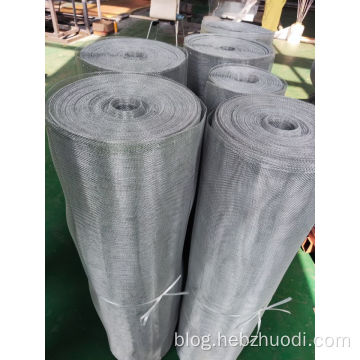 hot sale Dust proof galvanized iron wire screen